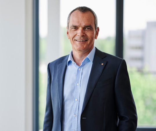 Dr. Stefan Müller, Vorstandsvorsitzender der expert SE