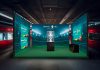 Hisense präsentiert den Original UEFA Euro 2024 Pokal bei Media Markt und Saturn