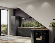 Liebherr präsentiert neuen Farbton DarkGrey