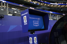 Hisense RGB MiniLED unterstützt VAR-Einsätze bei der FIFA WM 2026
